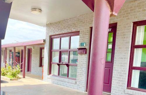 Big Spring Hotel | 26 m² Motel ∙ 3 guests