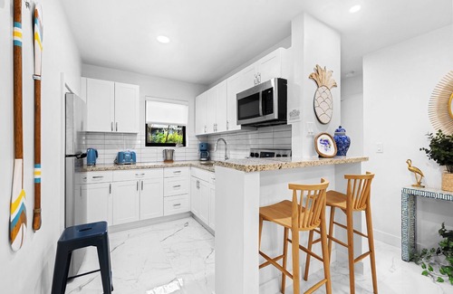 Dania Beach House | 26 Palms 3 BDR-3 BTH+ Htd Pool-Mins to the Beach