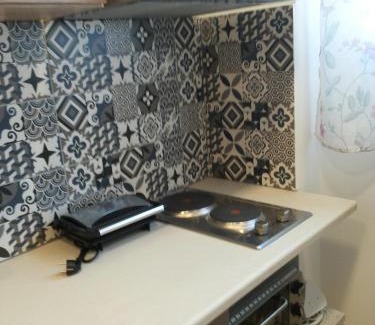 Attiki Apartment | 26 Prousis
