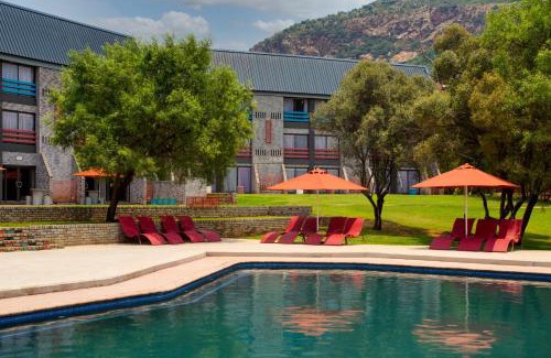 Madeteleli Hotel | 26° South Bush Boho Hotel
