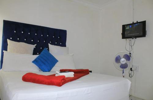 Vereeniging House | 26 Zea avenue Arcon Park Guest House