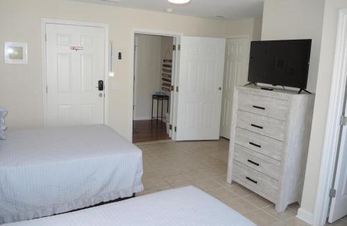 Calabash Apartment | 2609L home