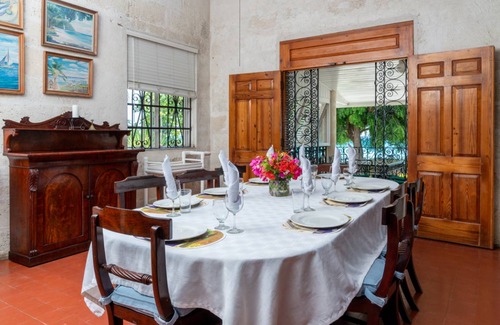 Gibbs Bay House | 261 m² House ∙ 4 bedrooms ∙ 8 guests