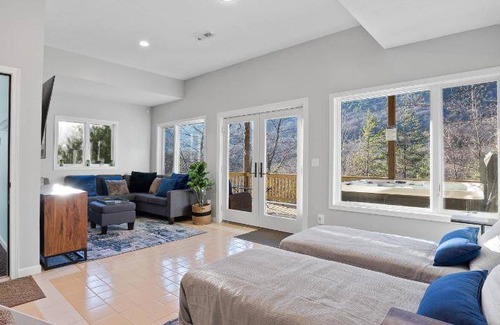 Massanutten House | 261 m² House ∙ 4 bedrooms ∙ 12 guests