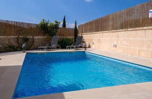 Randa House | 262 m² House ∙ 5 bedrooms ∙ 10 guests