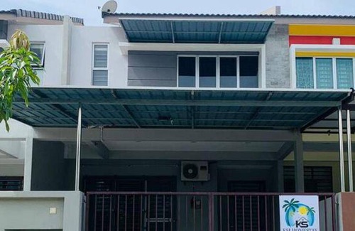 Kuala Selangor House | 2626 m² House ∙ 4 bedrooms ∙ 18 guests