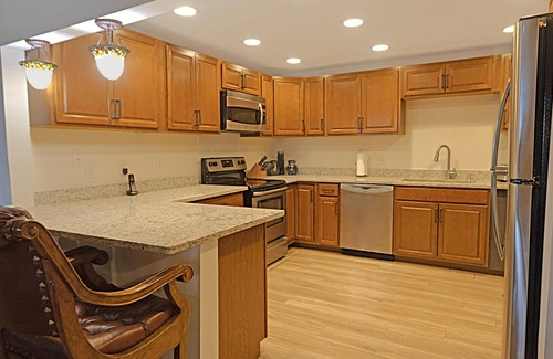Snowshoe House | 265 Westridge: Spacious living w/nature at the Alpine Ridge Chalet!