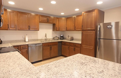 Snowshoe House | 265 Westridge: Spacious living w/nature at the Alpine Ridge Chalet!