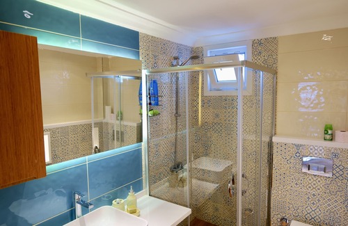 Maltepe Apartment | 265m2 Dublex with 5 Bedroom 3 Bathroom 18m2 Terrace with Jacuzzi and Great View