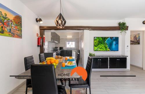 The Strip Villa | #267 Cozy Villa Casablanca