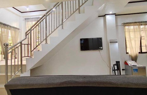 Ormoc Apartment | 267 m² Apartment ∙ 1 bedroom ∙ 4 guests