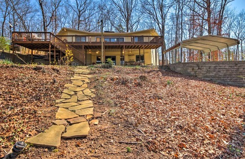 Gainesville House | 269 m² House ∙ 3 bedrooms ∙ 8 guests