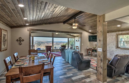 Canyon House | 269 m² House ∙ 4 bedrooms ∙ 9 guests