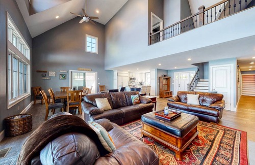 Center Ossipee House | 269 m² House ∙ 5 bedrooms ∙ 10 guests
