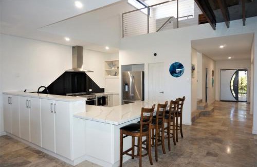 Exmouth House | 27 Corella Court