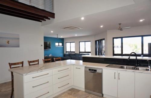 Exmouth House | 27 Corella Court