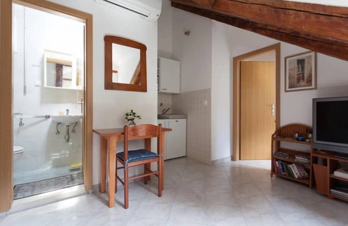 Pile Apartment | 27 m² Apartment ∙ 1 bedroom ∙ 2 guests