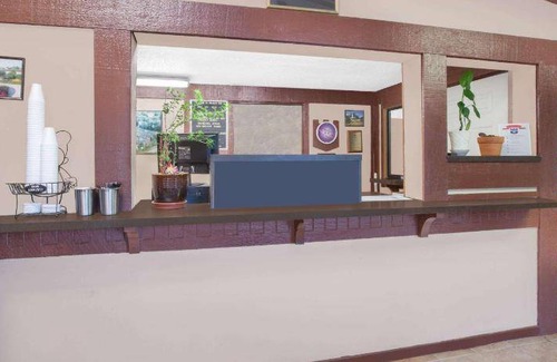 Battle Creek Hotel | 27 m² Hotel ∙ 5 guests