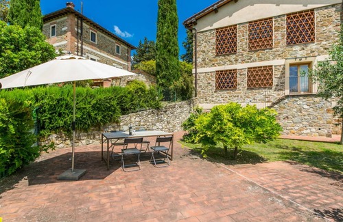 Bagno a Ripoli Other | 270 m² Accommodation ∙ 6 bedrooms ∙ 12 guests