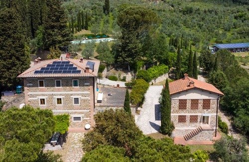 Bagno a Ripoli Other | 270 m² Accommodation ∙ 6 bedrooms ∙ 12 guests