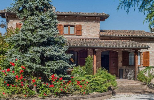 Cagli Villa | 270 m² Villa ∙ 5 bedrooms ∙ 11 guests