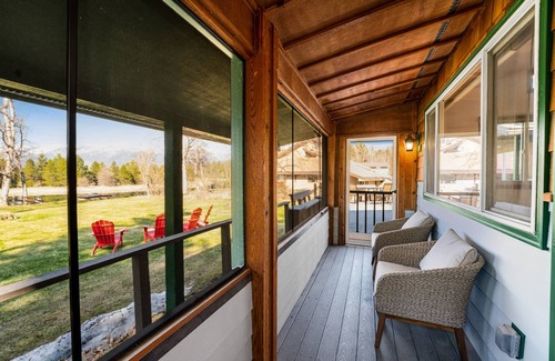 Bigfork House | 271 m² House ∙ 4 bedrooms ∙ 10 guests