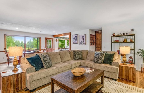 Bigfork House | 271 m² House ∙ 4 bedrooms ∙ 10 guests