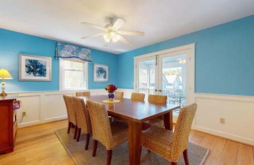 Sullivan's Island House | 2714 Bayonne Street
