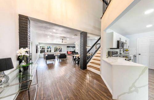 Wetmore House | 273 m² House ∙ 4 bedrooms ∙ 16 guests