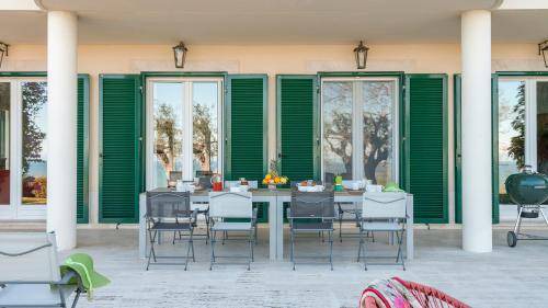 Silvi Apartment | 274 m² Apartment ∙ 3 bedrooms ∙ 8 guests