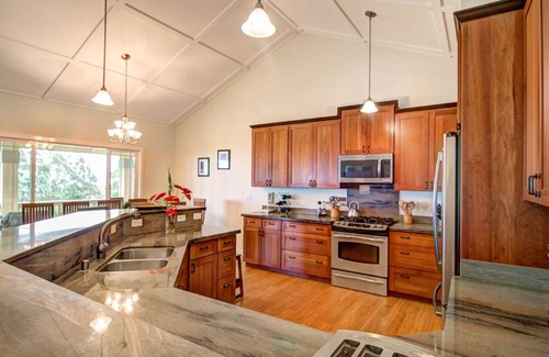 Honokaa House | 274 m² House ∙ 4 bedrooms ∙ 10 guests