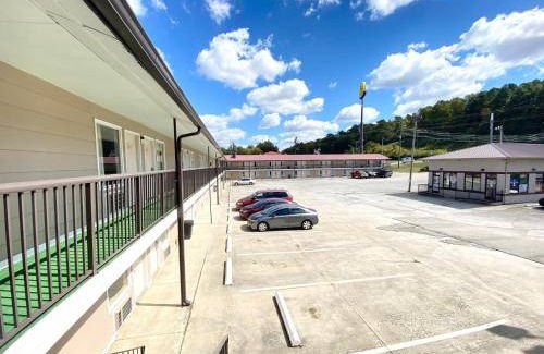Sweetwater Hotel | 278 m² Hotel ∙ 4 guests