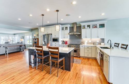 Yankton House | 278 m² House ∙ 4 bedrooms ∙ 10 guests