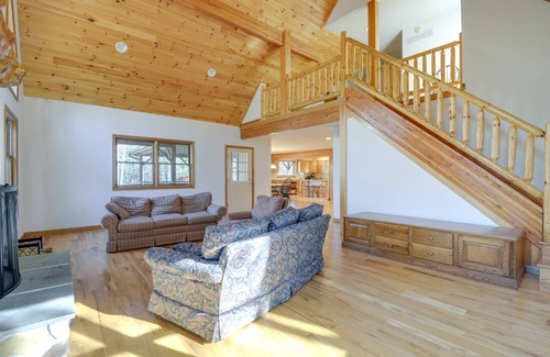 Benton House | 278 m² House ∙ 5 bedrooms ∙ 10 guests