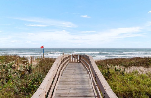 South Padre Island Condo | 279 m² Condo ∙ 5 bedrooms ∙ 12 guests