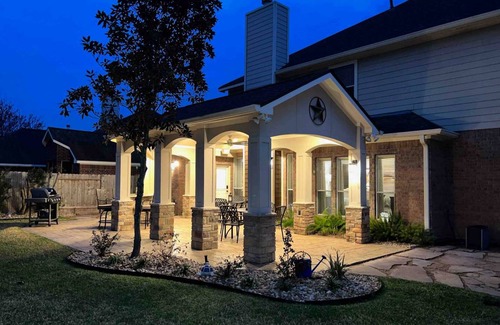 Cypress House | 279 m² House ∙ 4 bedrooms ∙ 12 guests