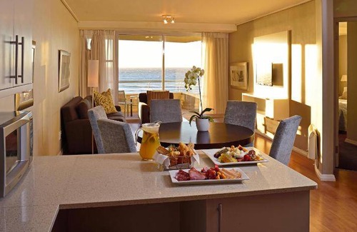 Lagoon Beach Apartment | 279 m² Serviced apartment ∙ 2 bedrooms ∙ 8 guests