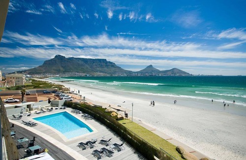 Lagoon Beach Apartment | 279 m² Serviced apartment ∙ 2 bedrooms ∙ 8 guests