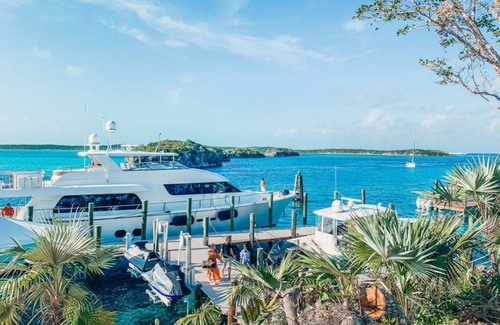 Staniel Cay Villa | 279 m² Villa ∙ 4 bedrooms ∙ 10 guests