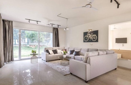 Agara Villa | 279 m² Villa ∙ 8 bedrooms ∙ 20 guests