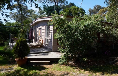 Inverloch House | 28 Anderson Ave, Inverloch