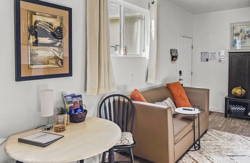 Redlands Apartment | 28 m² Apartment ∙ 4 guests
