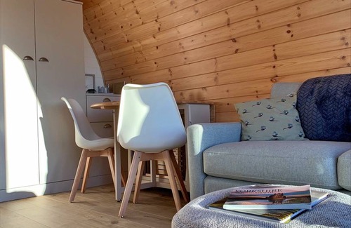 Low Catton Ski Chalet | 28 m² Chalet ∙ 1 bedroom ∙ 5 guests