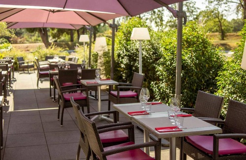 Miroir - Batignolles Hotel | 28 m² Hotel ∙ 127 guests