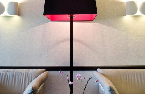 Miroir - Batignolles Hotel | 28 m² Hotel ∙ 127 guests