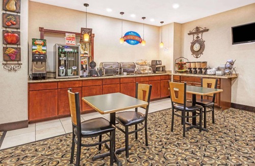 Tyler Hotel | 28 m² Hotel ∙ 127 guests