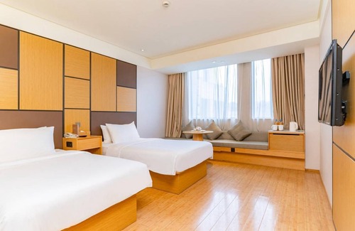 Minhang Hotel | 28 m² Hotel ∙ 2 bedrooms ∙ 4 guests