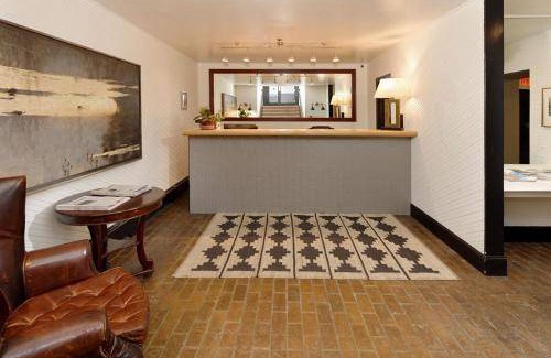 Downtown Hotel | 28 m² Hotel ∙ 2 guests