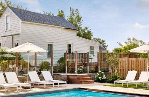 Block Island Hotel | 28 m² Hotel ∙ 2 bedrooms ∙ 8 guests