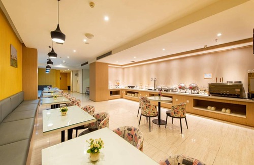 Ganjingzi Hotel | 28 m² Hotel ∙ 3 guests
